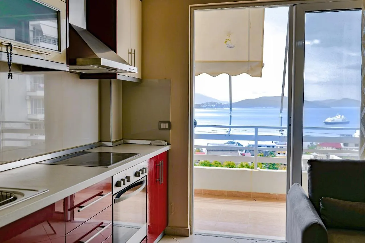 Natalia Apartments ساراندا