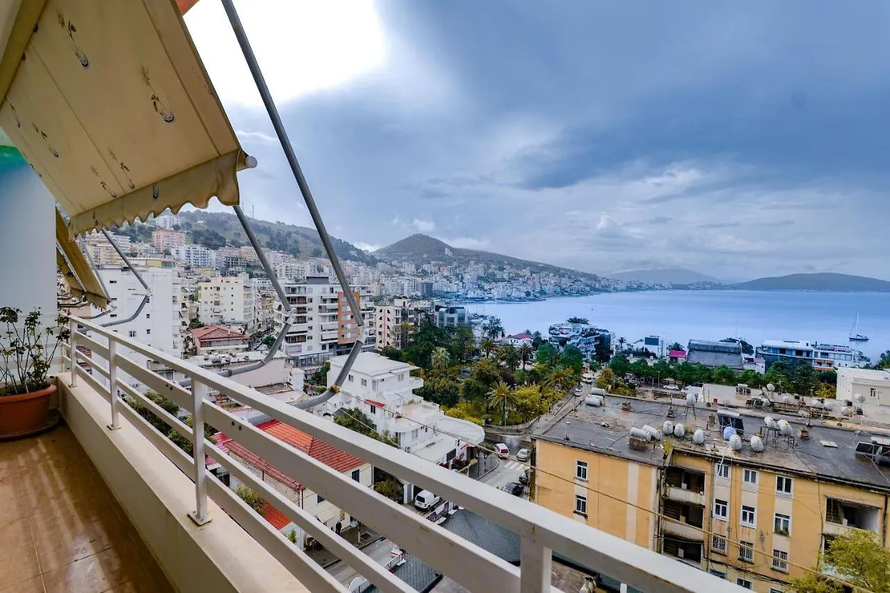 Natalia Apartments ساراندا ألبانيا
